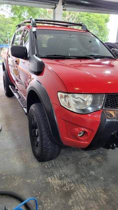 MITSUBISHI L200 SAVANA 3.2 4X4 16V TURBO INTERCOOLER DIESEL 4P MANUAL
